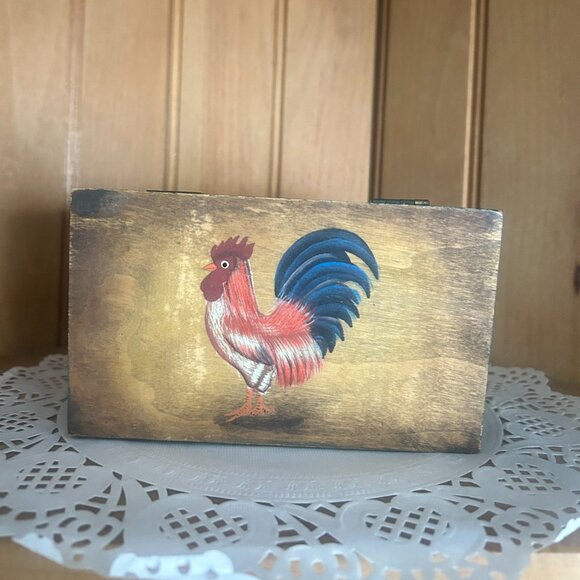 Vintage Hand Painted Rustic Wooden Recipe Box Green Rooster Storage Box Kitchen - Picture 1 of 7